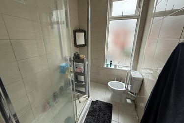 6 bed flat, Scarsdale Road, Victoria Park, Manchester, M145PS - Image 12